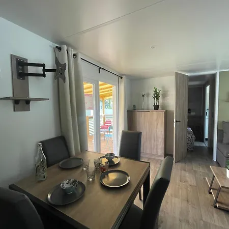 La Carabasse Mobilhome * 비아스