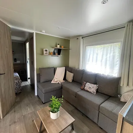 La Carabasse Mobilhome 캠프장 *