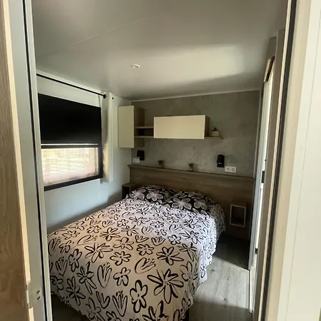 La Carabasse Mobilhome 캠프장 비아스